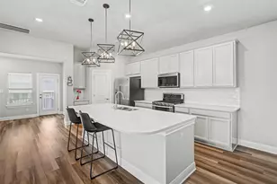 132 Birkshire Dr, Georgetown, TX 78626 - Photo 4