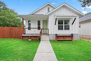 2 Stone Crk Cir, Wimberley, TX 78676 - Photo 1