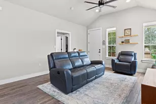 2 Stone Crk Cir, Wimberley, TX 78676 - Photo 6