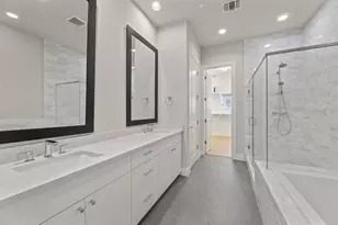 1301 Town Creek Dr, Austin, TX 78741 - Photo 22