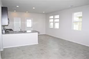 117 Keltic Dr, Kyle, TX 78640 - Photo 4