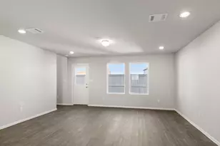 117 Summer Dr, Elgin, TX 78621 - Photo 12