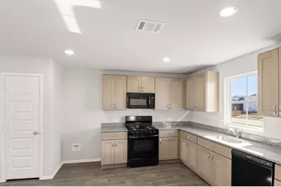 117 Summer Drive, Elgin, TX 78621 - Photo 22