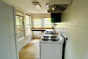615 W 31st St, Austin, TX 78705 - Photo 12