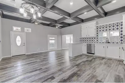 17308 E Darleen Drive, Leander, TX 78641 - Photo 4