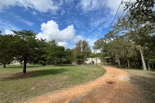 361 Laura Ln, Bastrop, TX 78602 - Photo 24