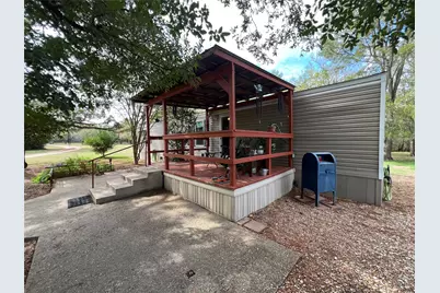 361 Laura Lane, Bastrop, TX 78602 - Photo 4