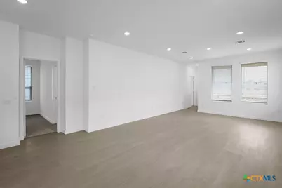 247 Flathead Street NE, New Braunfels, TX 78130 - Photo 4