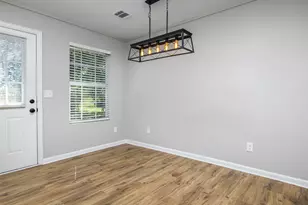 212 E Taylor St, Thrall, TX 76578 - Photo 6