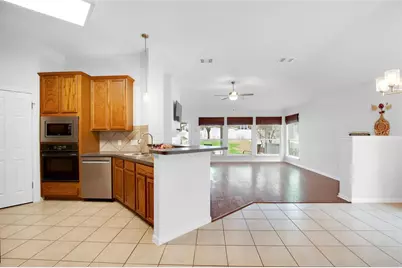281 Hutton Drive, Kyle, TX 78640 - Photo 18