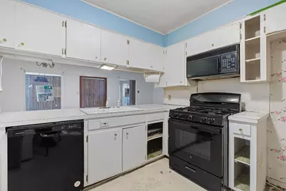 2405 Grace Street, Taylor, TX 76574 - Photo 6