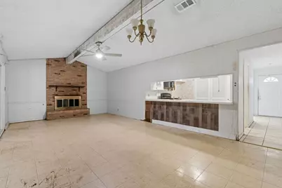 2405 Grace Street, Taylor, TX 76574 - Photo 4