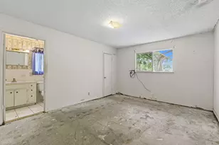 2405 Grace St, Taylor, TX 76574 - Photo 10