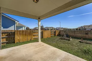 209 Watercourse Wy, Bastrop, TX 78602 - Photo 26