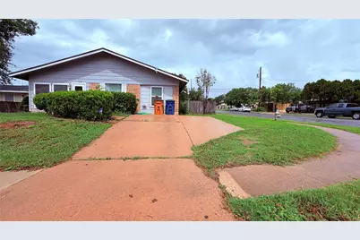 8404 Maine Drive, Austin, TX 78758 - Photo 4