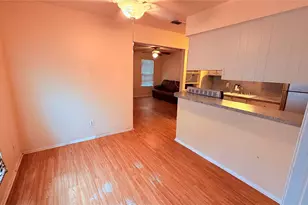 8404 Maine Dr, Austin, TX 78758 - Photo 10