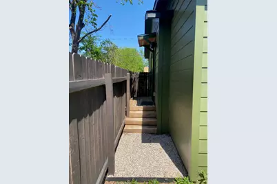 4609 Leslie Avenue #1, Austin, TX 78721 - Photo 10