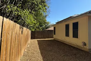 9700 Copper Creek Dr, Austin, TX 78729 - Photo 20