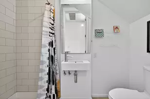 2301 S 5th St, Austin, TX 78704 - Photo 6