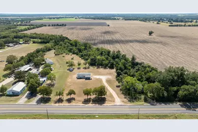 1611 W Main Street, Little River-Academy, TX 76554 - Photo 2