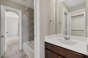 102 Plantain Dr, Hutto, TX 78634 - Photo 26