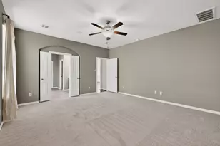 102 Plantain Dr, Hutto, TX 78634 - Photo 16