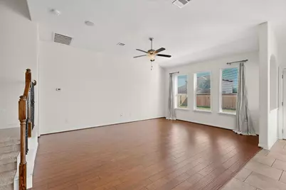 102 Plantain Drive, Hutto, TX 78634 - Photo 14