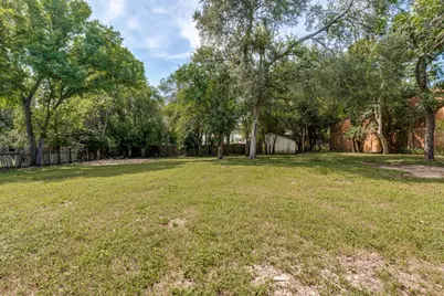1412 W Hopkins Street, San Marcos, TX 78666 - Photo 1