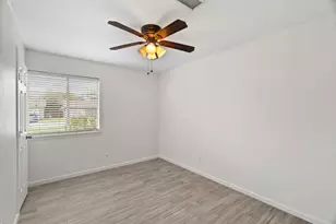 2604 Cockburn Dr, Austin, TX 78745 - Photo 14