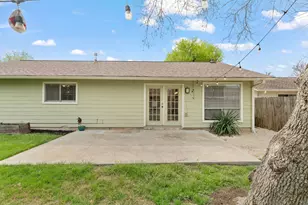 2604 Cockburn Dr, Austin, TX 78745 - Photo 32