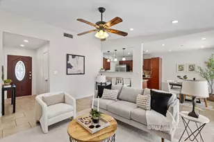 2604 Cockburn Dr, Austin, TX 78745 - Photo 2