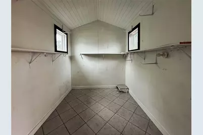 6915 Villita Avenida Street, Austin, TX 78741 - Photo 20