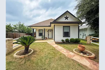 6915 Villita Avenida Street, Austin, TX 78741 - Photo 2