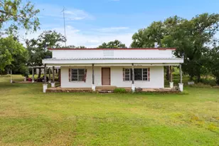 131 Blue Bird Ln, Tow, TX 78672 - Photo 6