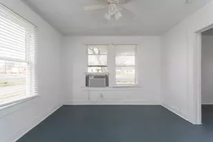 57 Chalmers Ave, Austin, TX 78702 - Photo 16