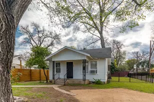 57 Chalmers Ave, Austin, TX 78702 - Photo 2