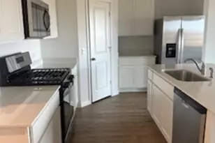 17916 Purple Top Ln, Manor, TX 78653 - Photo 2