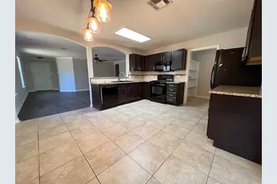 140 Fall Creek Drive, Kyle, TX 78640 - Photo 4