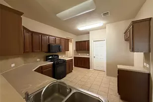 2520 Butler Way, Round Rock, TX 78665 - Photo 6