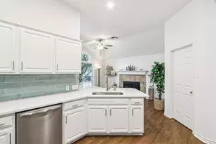 201 Sailmaster St, Lakeway, TX 78734 - Photo 12