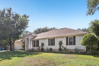 201 Sailmaster Street, Lakeway, TX 78734 - Photo 2