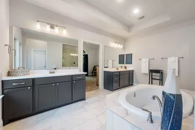 813 Heartleaf Drive, Leander, TX 78641 - Photo 14