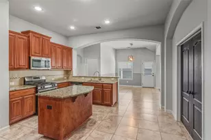 4640 Tiddle Ln, Pflugerville, TX 78660 - Photo 14