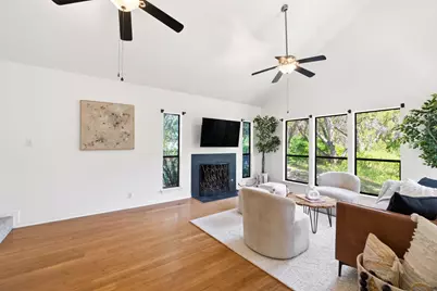 6702 Cat Creek Trail, Austin, TX 78731 - Photo 10