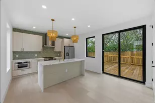 802 Philco Dr, Austin, TX 78745 - Photo 4