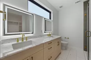 802 Philco Dr, Austin, TX 78745 - Photo 18