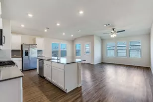 114 Isaac Millsaps Trl, Bastrop, TX 78602 - Photo 8