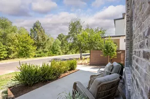 2102 Palo Pinto Dr, Austin, TX 78723 - Photo 28