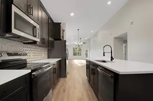 151 Kawainui Ln, Bastrop, TX 78602 - Photo 10