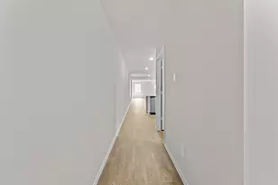 422 Low Pasture Trl, San Marcos, TX 78666 - Photo 2